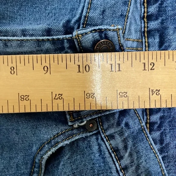 Levi’s 505 Tag Size 34 x 33 Blue Jeans Five Pocket Zip Fly Straight Leg Mid Rise - Picture 8 of 13